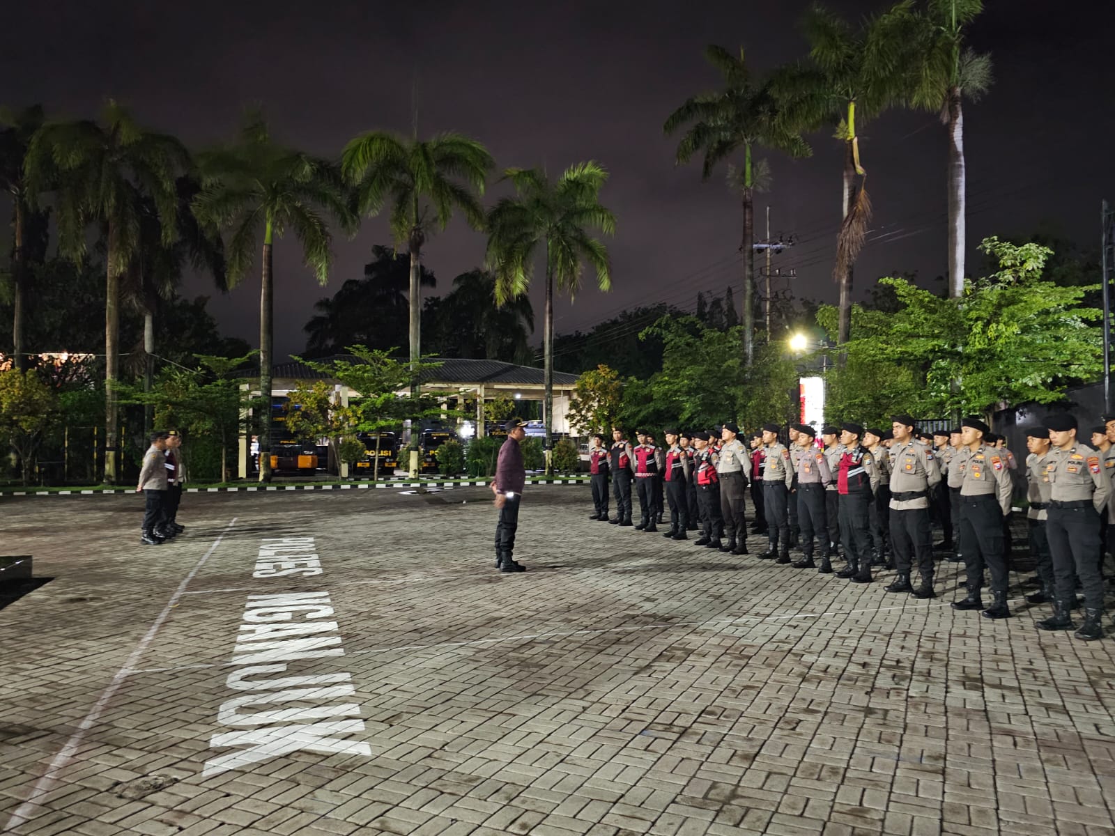 Polres Nganjuk Menggelar Patroli Skala Besar Pasca Pungut Hitung Pilkada 2024