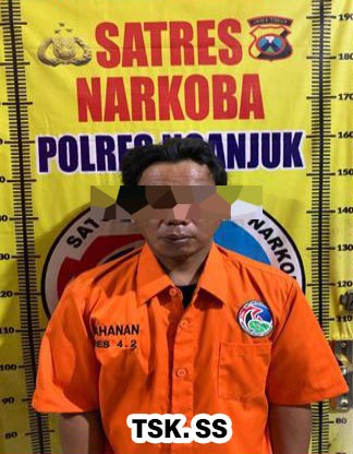 Polres Nganjuk Ungkap Peredaran Pil Dobel L di Payaman, Dua Tersangka Diamankan