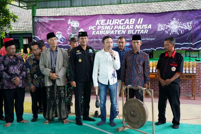 Eks Wabup Blitar Rahmat Santoso Angkat Bicara Terkait Kepemimpinan Bupati Rini Syarifah