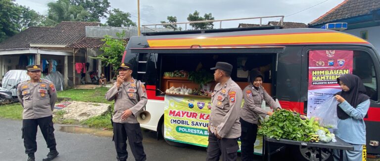 Mobil Mayur Kamtibmas Polresta Banyuwangi Kembali Beraksi,Warga Riang Hati