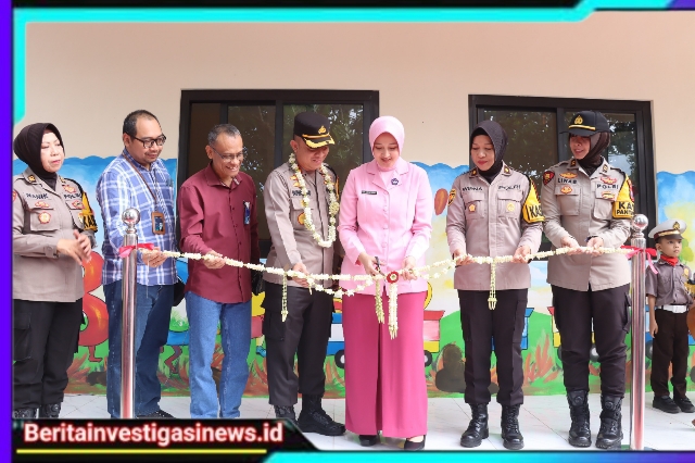 Menyongsong Generasi Emas 2045, Polres Blitar Resmikan TK Kemala Bhayangkari 45 Kalipang Lotim