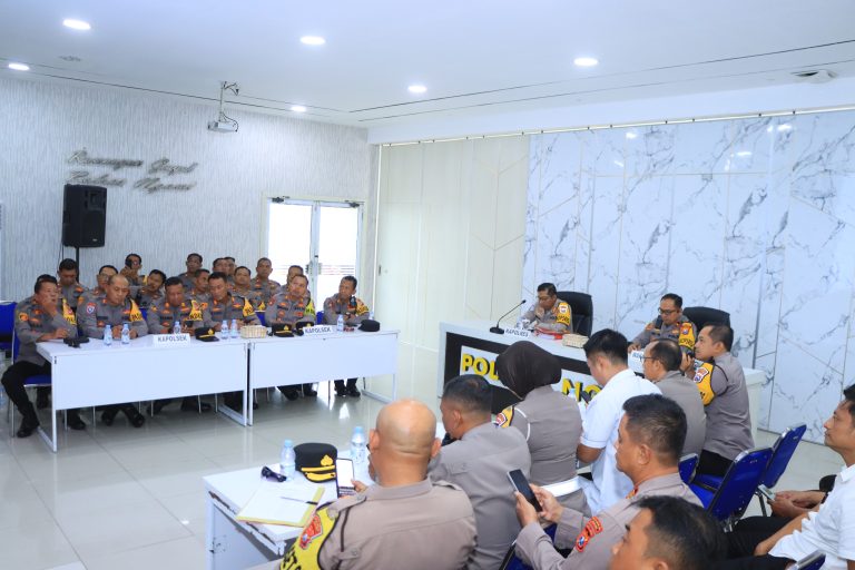 Tingkatkan Kinerja, Kapolres Ngawi Pimpin Anev Sitkamtibmas