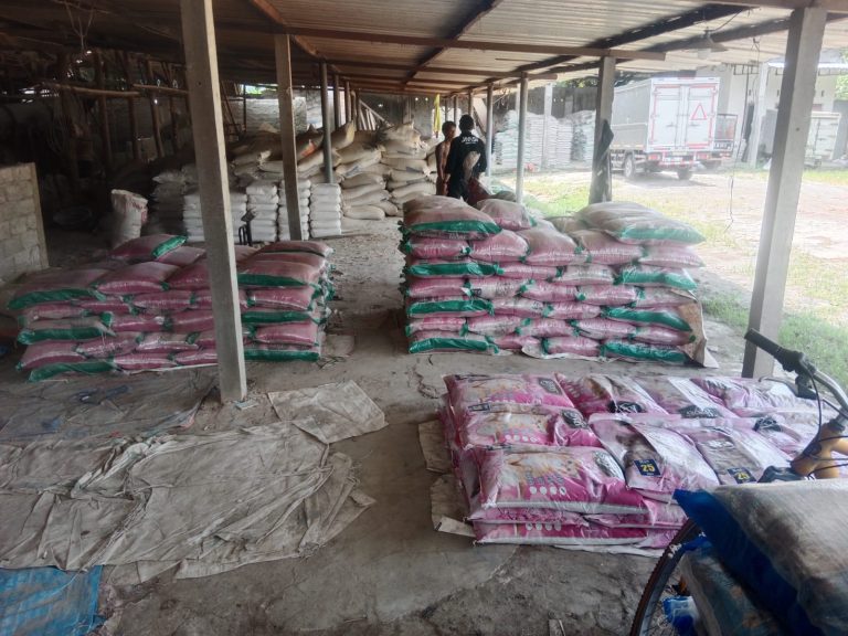 PABRIK PASIR KUCING DI DUSUN SUKORENO DESA SUKOSEWU DIDUGA BELUM KANTONGI IZIN SIPA