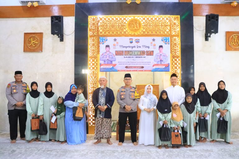 Peringati Isra’ Mi’raj 1446 H, Wakapolres Ngawi Ingatkan Pentingnya Meningkatkan Ibadah