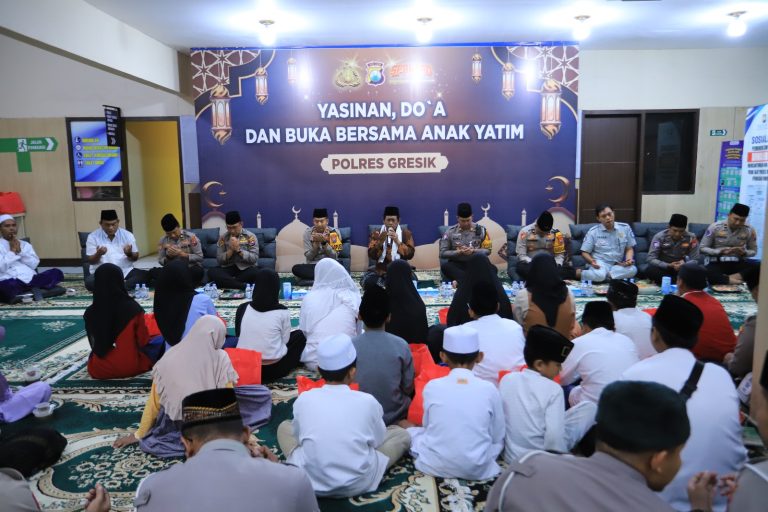 Safari Ramadhan Polres Gresik Gelar Doa dan Buka Bersama Anak Yatim