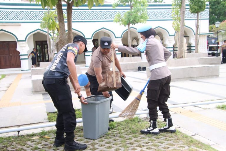 Polres Madiun Gelar Dzikir dan Doa Bersama Peringati Hari Bhayangkara Ke-79 Tahun 2025