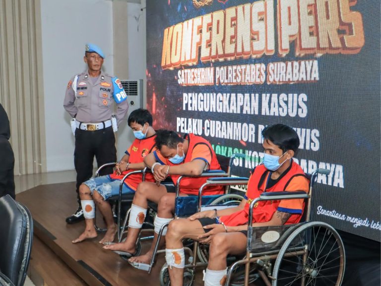 Polrestabes Surabaya Kembali Berhasil Amankan 3 Tersangka Spesialis Curanmor