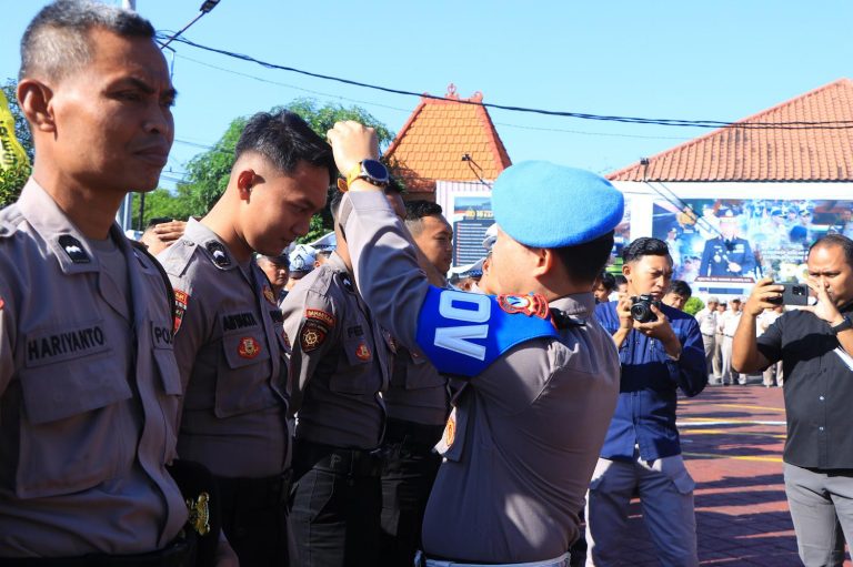 Bidpropam Polda Jatim Lakukan Pengecekan Disiplin Personel Polres Ngawi