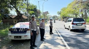 Patroli Satgas Operasi Patuh 2025 Sisir Jalur Blackspot Barat-Timur, Puluhan Pengendara Diimbau Tertib
