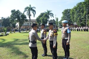Perkuat Pelayanan Publik dan Transformasi Polri PRESISI, Kapolres Bondowoso Kukuhkan Perwira Samapta Perkuat Pelayanan Publik dan Transformasi Polri PRESISI, Kapolres Bondowoso Kukuhkan Perwira Samapta