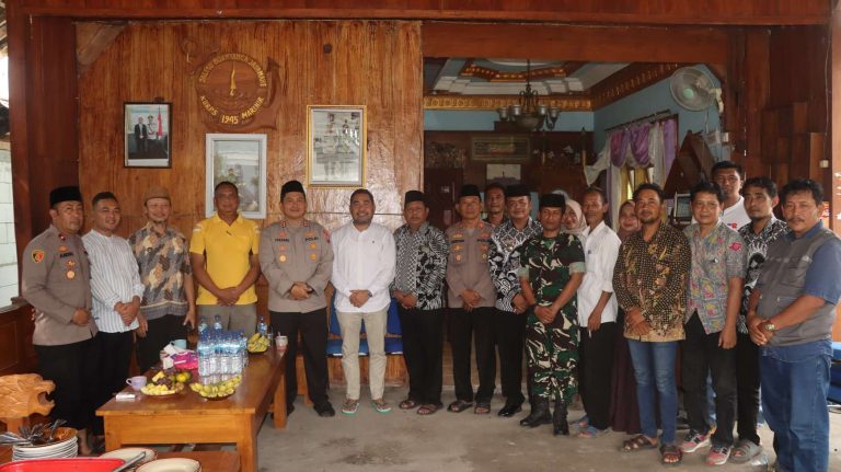 Kapolres Nganjuk, Wujudkan Harkamtibmas dengan Silaturahmi Bersama Kepala Desa se Kec. Lengkong di Desa Ketandan