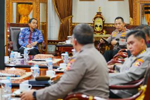 Audiensi Dengan Menhut, Kapolri Siap Bersinergi Hadapi Karhutla Audiensi Dengan Menhut, Kapolri Siap Bersinergi Hadapi Karhutla