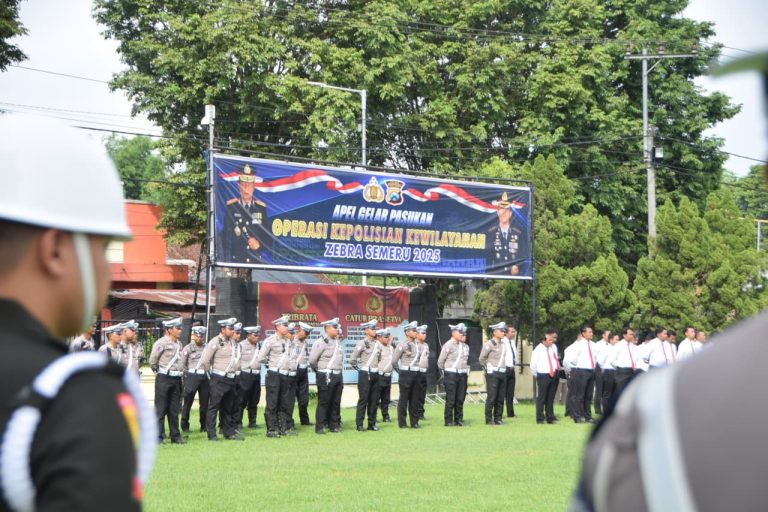 Polres Bondowoso Melaksanakan Apel Gelar Pasukan Operasi Zebra Semeru 2025