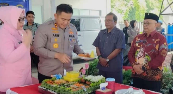 Ketua DPRD Blitar Berikan Apresiasi Launching SPPG Polres Blitar 